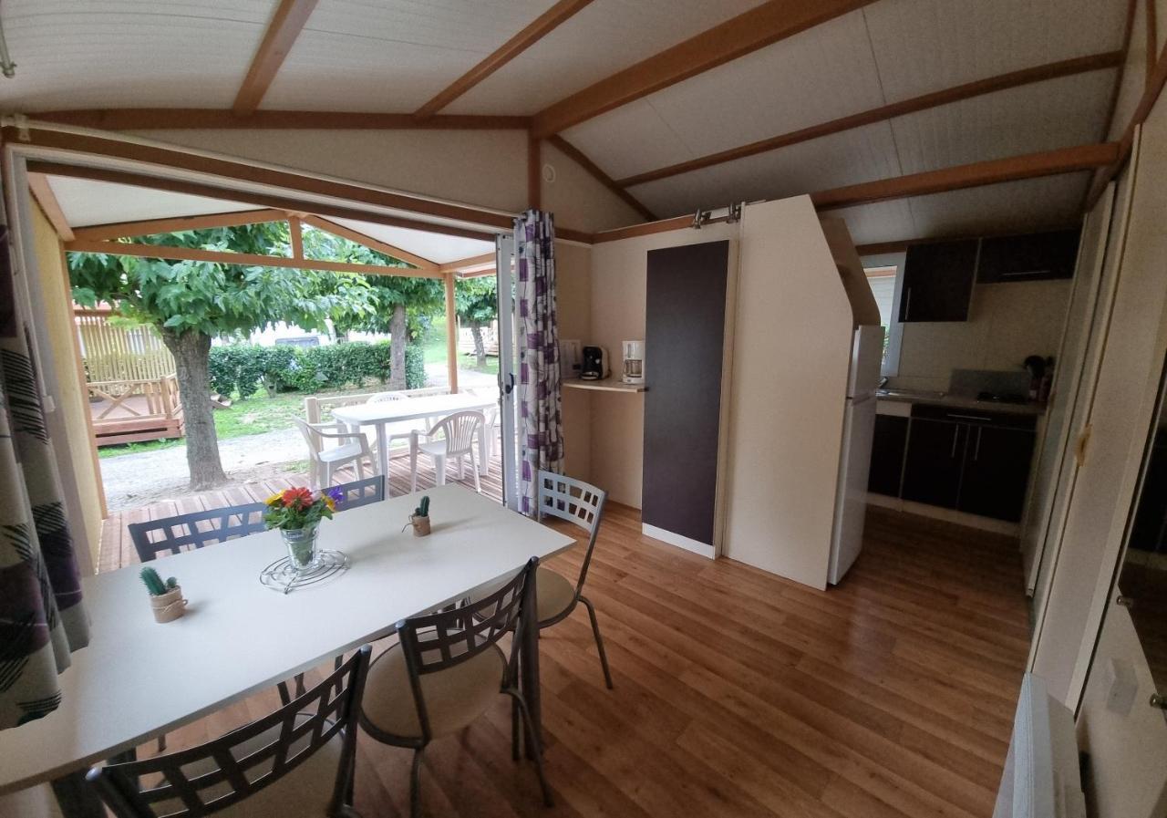Camping Le Verger De Jastres