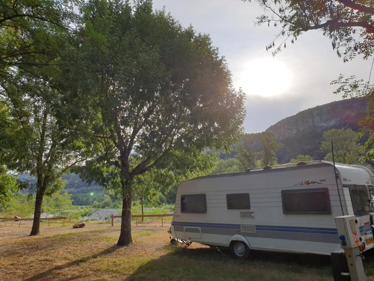 Le Verger De Jastres Camping *